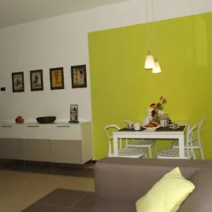 Cimarhosa House Appartamento Rho