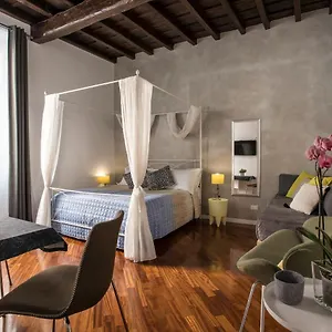  Apartamento Near Trevi Fountain